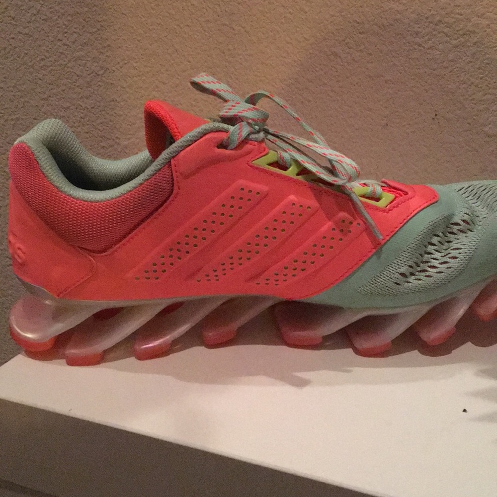 ADIDAS Springblade - Picture 5 of 8